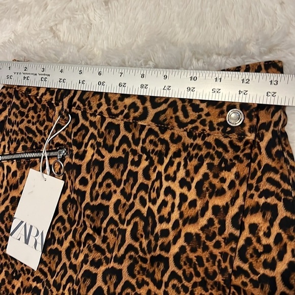 BNWT Zara Leopard Print Skort Zipper Pocket Back Pockets Women Size XS - Picture 8 of 9